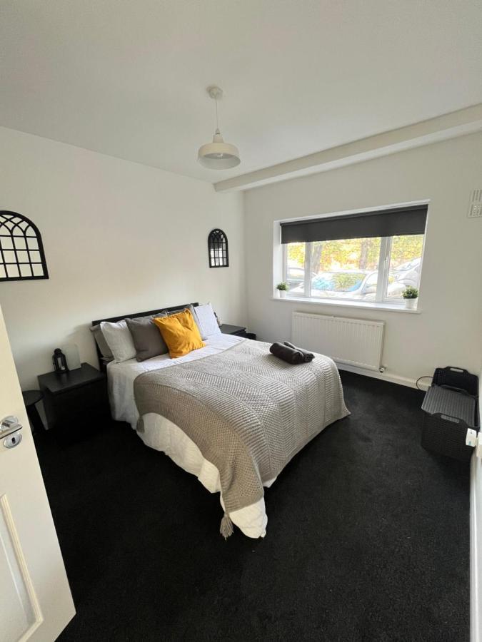 Castle Court Apartment London Bagian luar foto
