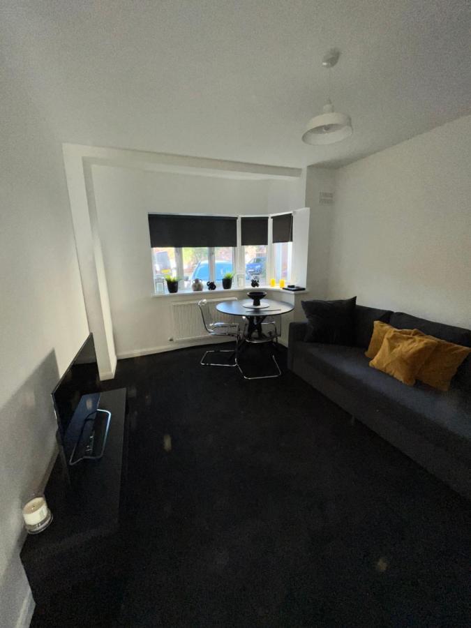 Castle Court Apartment London Bagian luar foto