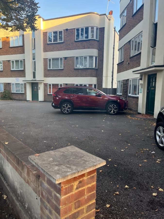 Castle Court Apartment London Bagian luar foto